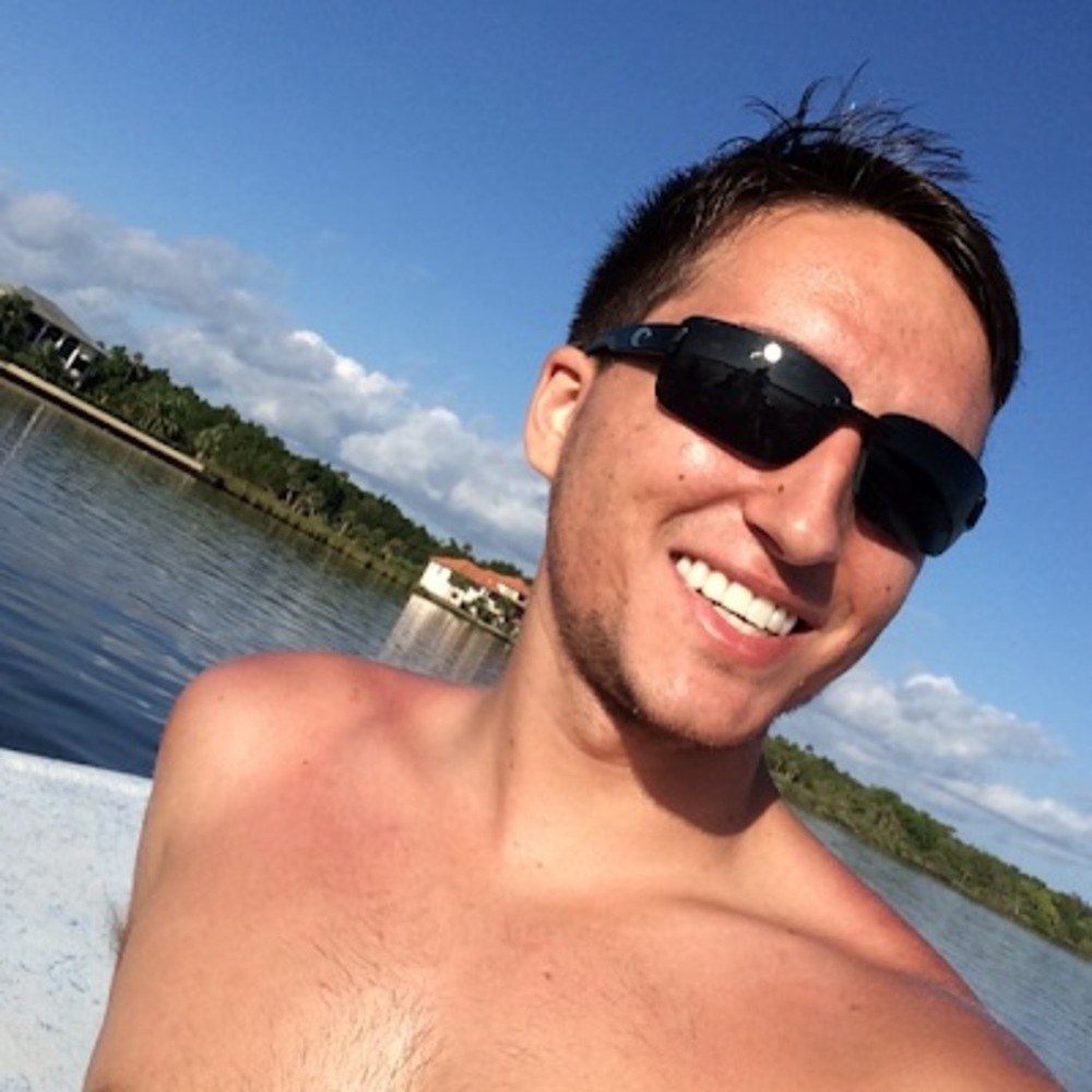 Meet your Posher, Chris